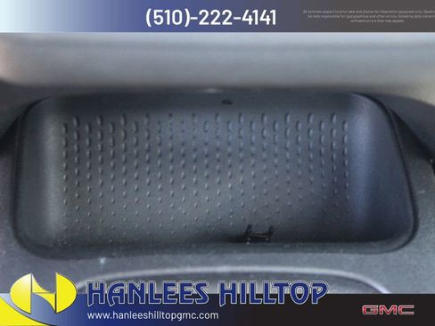 Used 2025 Toyota Corolla LE FWD image 21