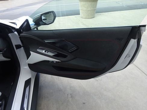 Certified 2023 Chevrolet Corvette Stingray Premium Cpe image 25