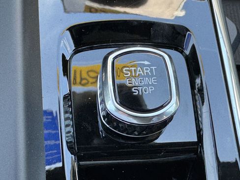 New 2026 Volvo XC60 B5 Core w/ Protection Package image 23