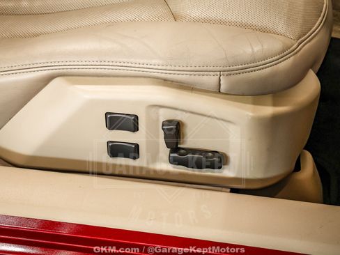 Used 2005 Cadillac XLR RWD image 91