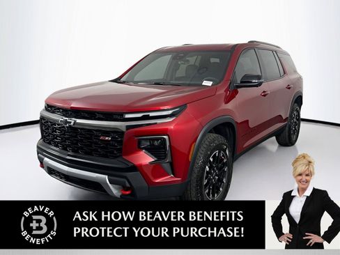 Used 2025 Chevrolet Traverse Z71 w/ Driver Confidence Package AWD/4WD image 1