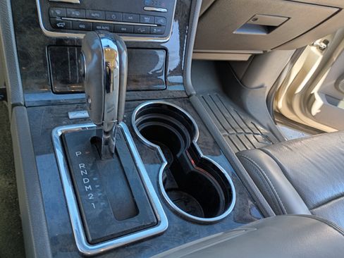 Used 2017 Lincoln Navigator L Select image 33