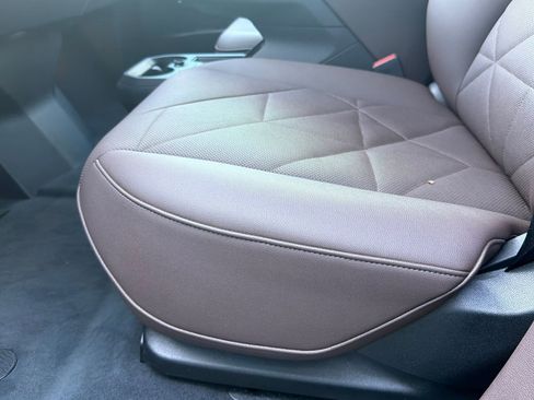 Used 2026 BMW iX xDrive45 image 14