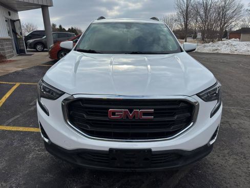 Used 2018 GMC Terrain SLE w/ Driver Convenience Package image 10