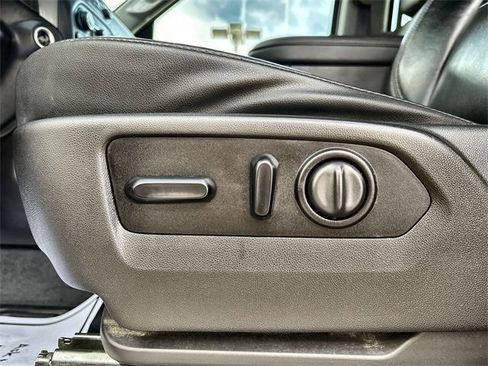 Used 2020 Chevrolet Silverado 1500 LT Trail Boss image 12