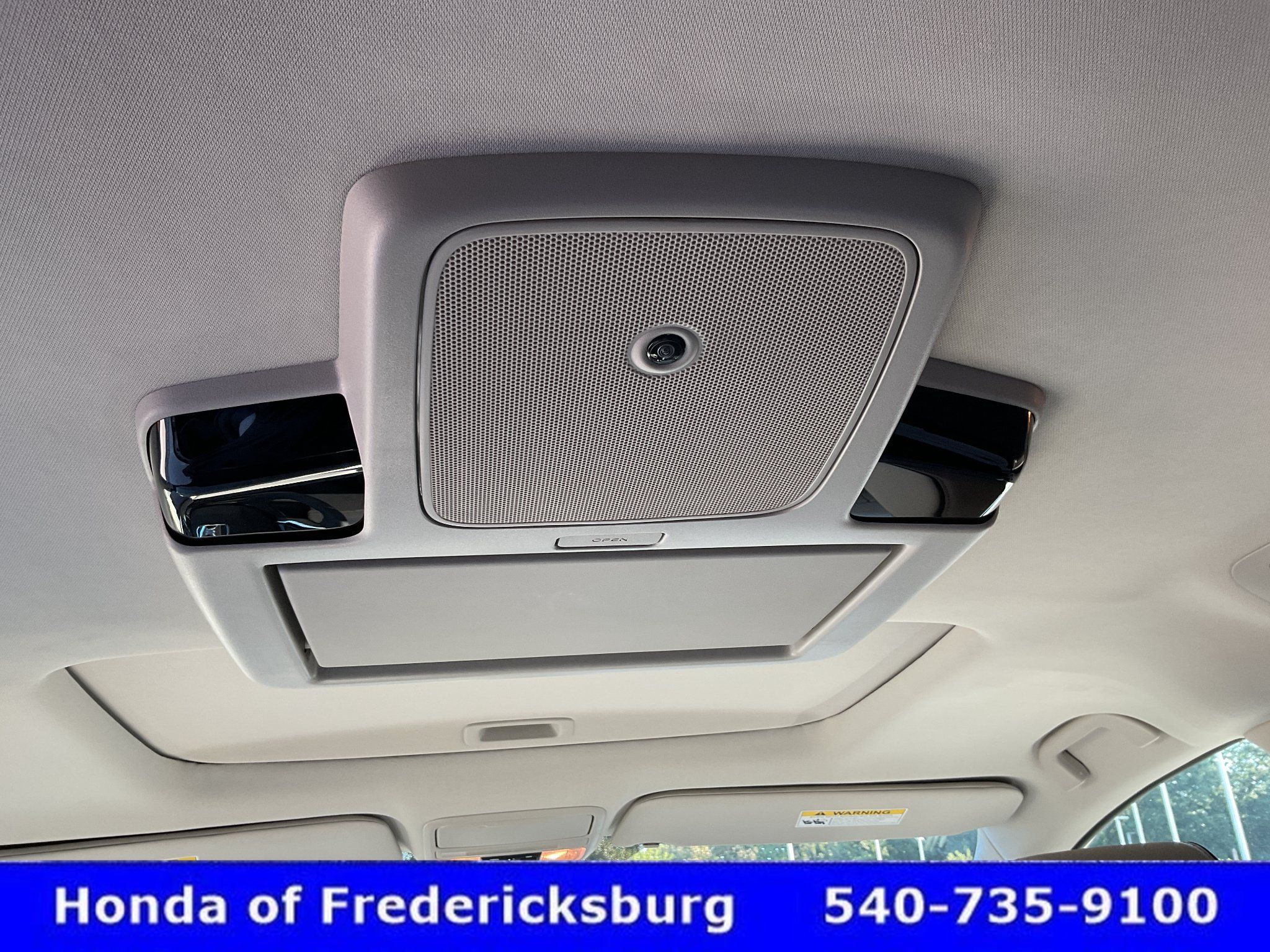 Certified 2026 Honda Odyssey Touring image 31