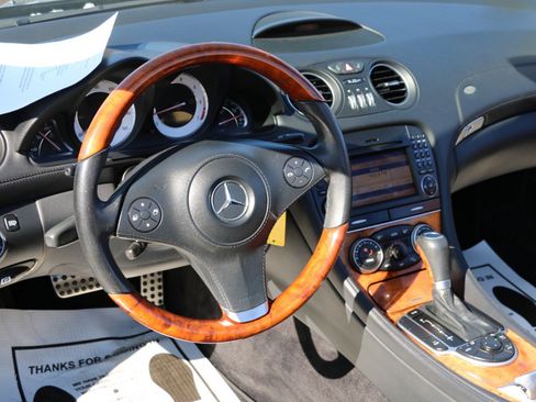 Used 2009 Mercedes-Benz SL 550 SL550 image 19