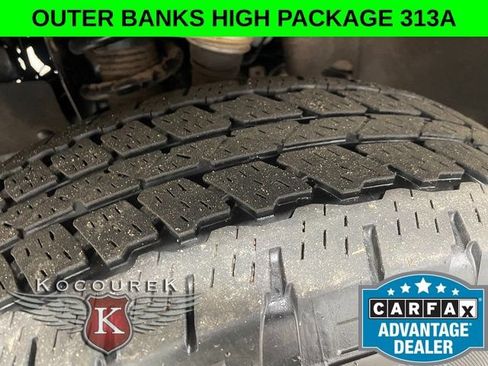 Used 2023 Ford Bronco Outer Banks AWD/4WD image 8
