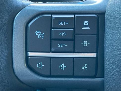 Used 2024 Ford F150 Lariat w/ Bed Utility Package AWD/4WD image 18