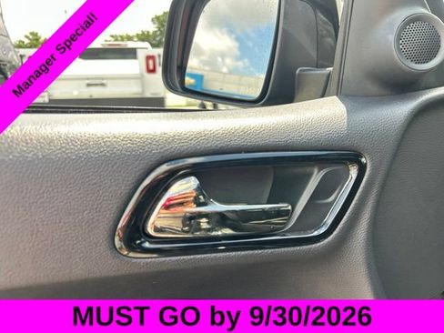 Used 2023 Dodge Durango GT RWD image 12