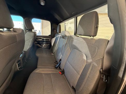 Used 2021 RAM 1500 Big Horn image 24