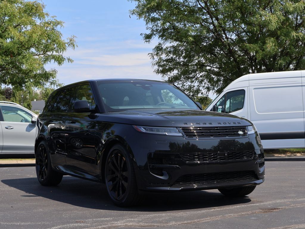 New 2026 Land Rover Range Rover Sport Dynamic SE AWD/4WD image 3