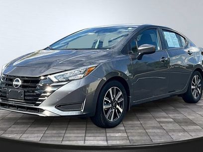 Used 2025 Nissan Versa SV w/ Trunk Package