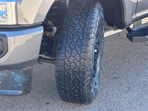 Used 2022 Ford F250 XLT w/ Black Appearance Package image 25