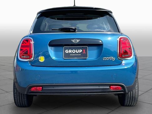 Used 2024 MINI Cooper SE FWD image 4