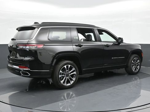 New 2025 Jeep Grand Cherokee L Overland image 6