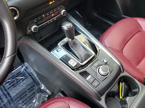 Used 2022 MAZDA CX-5 Carbon Edition image 18