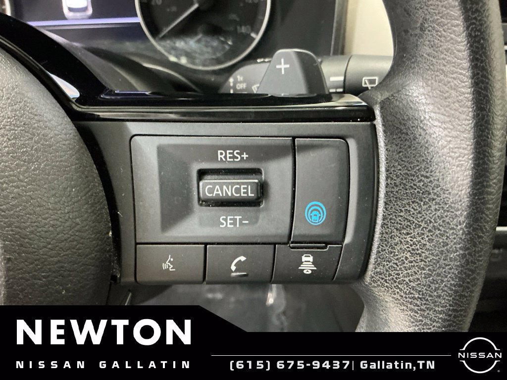 Used 2023 Nissan Rogue SV FWD image 26
