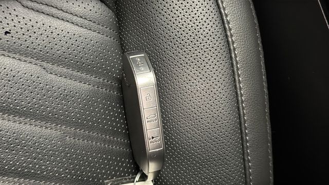 Used 2024 Kia Sorento SX Prestige AWD/4WD image 35
