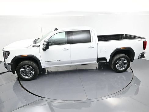 Used 2025 GMC Sierra 3500 SLE w/ SLE Value Package AWD/4WD image 26