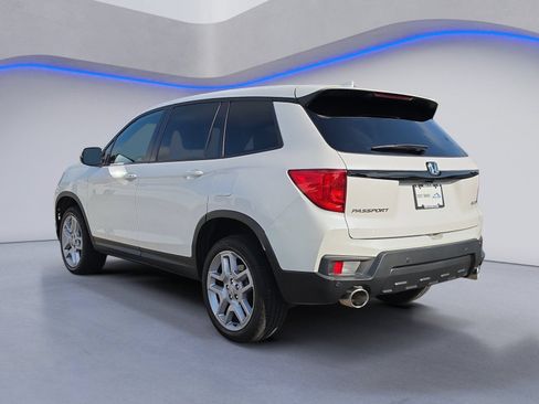 Used 2024 Honda Passport EX-L image 3