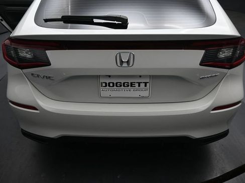 Used 2024 Honda Civic Sport image 10