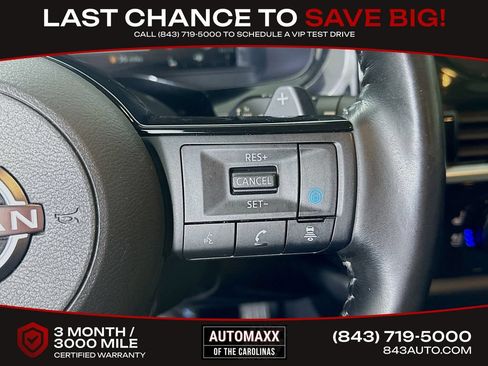 Used 2023 Nissan Pathfinder Platinum w/ Lighting Package (N93) FWD image 25