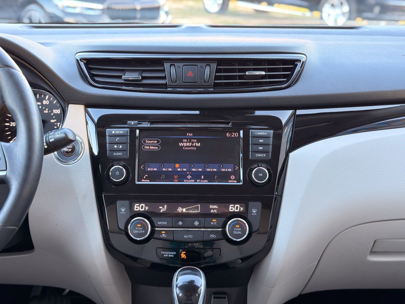 Used 2019 Nissan Rogue Sport SV w/ All-Weather Package AWD/4WD image 28