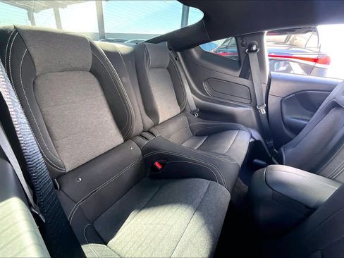 Used 2025 Ford Mustang Coupe image 19