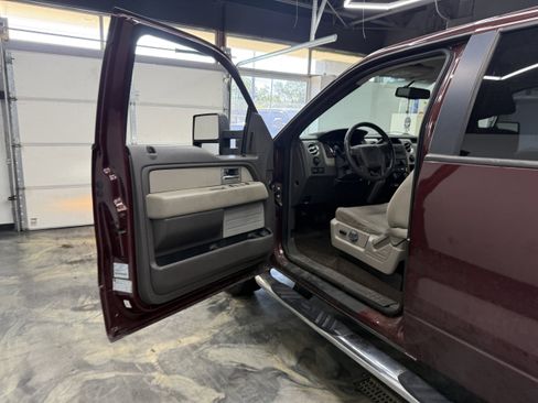 Used 2010 Ford F150 XLT AWD/4WD image 13