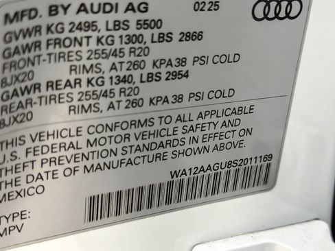Used 2025 Audi Q5 Premium Plus w/ Premium Plus AWD/4WD image 28