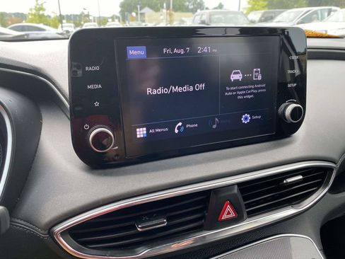 Certified 2022 Hyundai Santa Fe SE FWD image 17