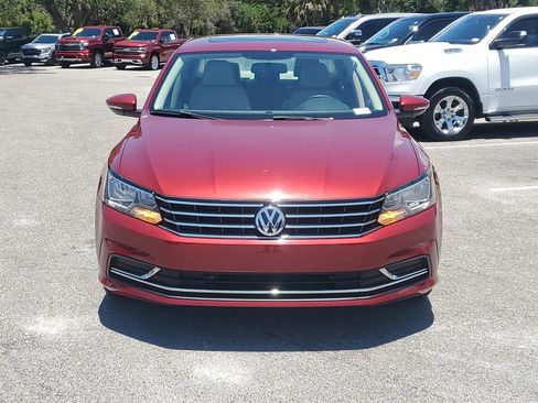 Used 2019 Volkswagen Passat 2.0T Wolfsburg w/ Wheels & Sunroof Package FWD image 2
