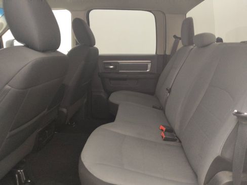 Used 2022 RAM 1500 Classic SLT RWD image 18