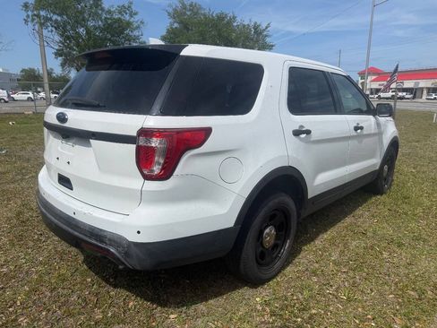 Used 2017 Ford Explorer 4WD Police Interceptor image 3