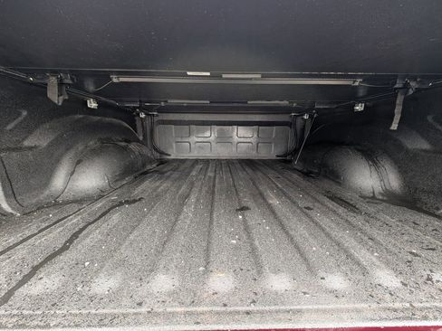 Used 2016 RAM 1500 Laramie w/ Convenience Group image 11