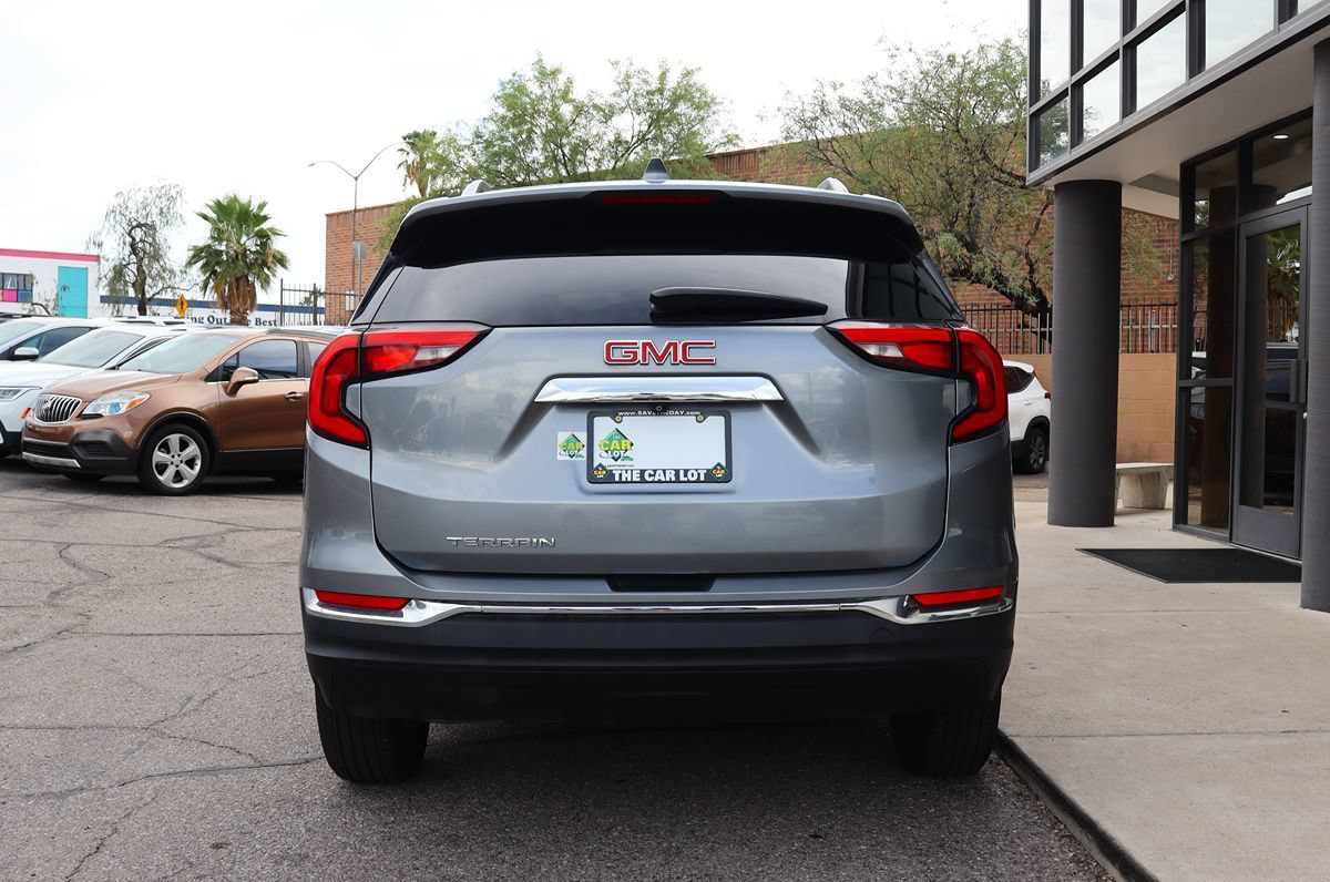 Used 2020 GMC Terrain SLT FWD image 11