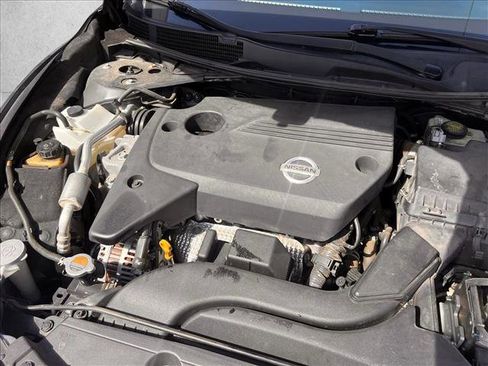 Used 2015 Nissan Altima 2.5 S w/ Special Edition Package image 21