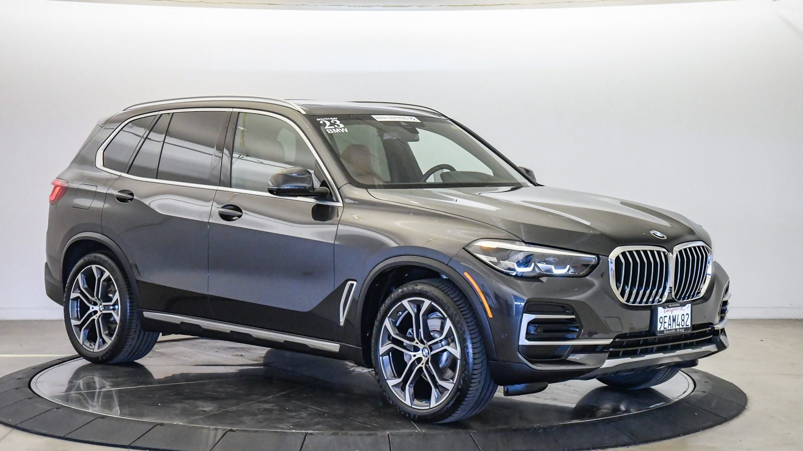 Certified 2023 BMW X5 xDrive40i w/ Premium Package AWD/4WD image 6