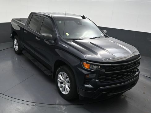 Used 2023 Chevrolet Silverado 1500 Custom RWD image 23