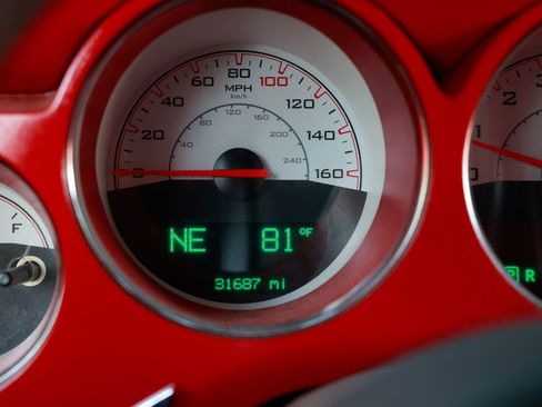 Used 2014 Dodge Challenger R/T image 46