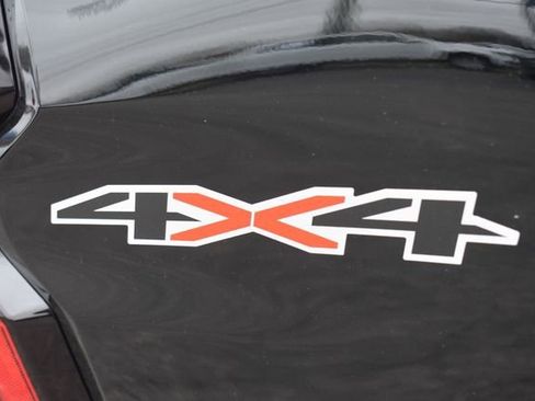 New 2026 Chevrolet Colorado LT image 15