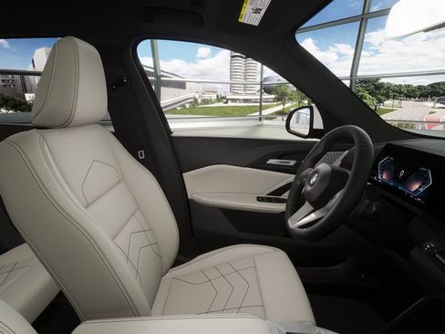 Used 2026 BMW X1 xDrive28i image 33