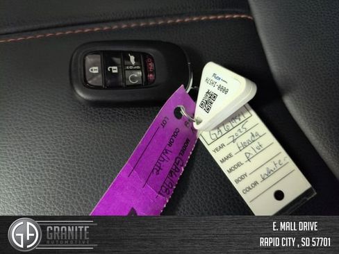 Used 2025 Honda Pilot TrailSport image 28