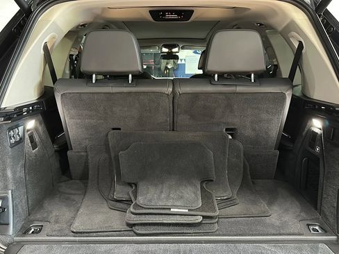 Used 2019 BMW X7 xDrive50i w/ Premium Package image 18