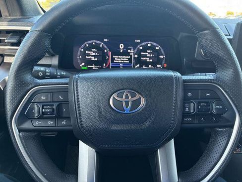 Certified 2025 Toyota 4Runner TRD Off-Road AWD/4WD image 23