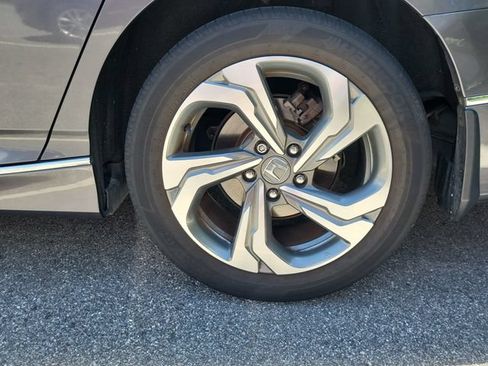 Used 2018 Honda Accord EX-L image 4