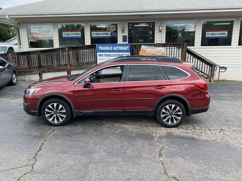 Used 2016 Subaru Outback 2.5i Limited AWD/4WD image 5
