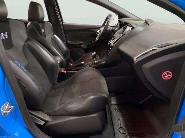 Used 2017 Ford Focus RS AWD/4WD image 34