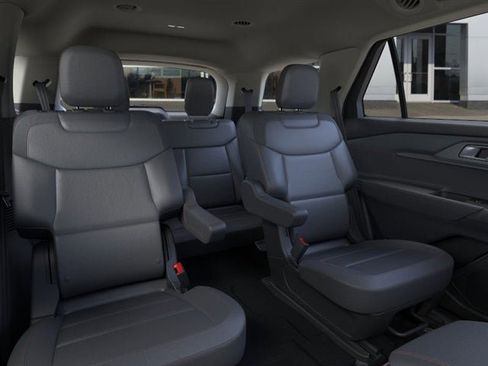New 2026 Ford Explorer Active w/ Active Comfort Package image 11